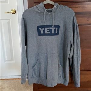 Yeti brand hoodie men’s size L